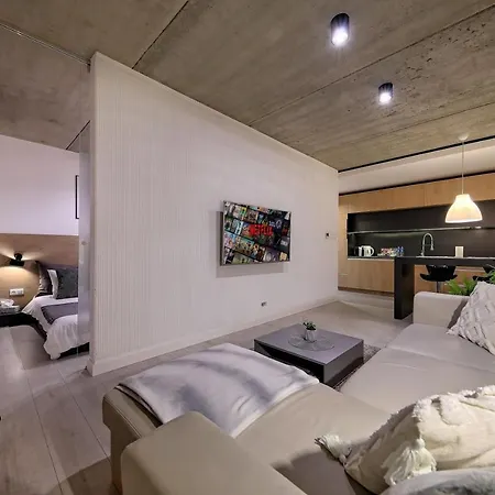 Jagielly 아파트 *